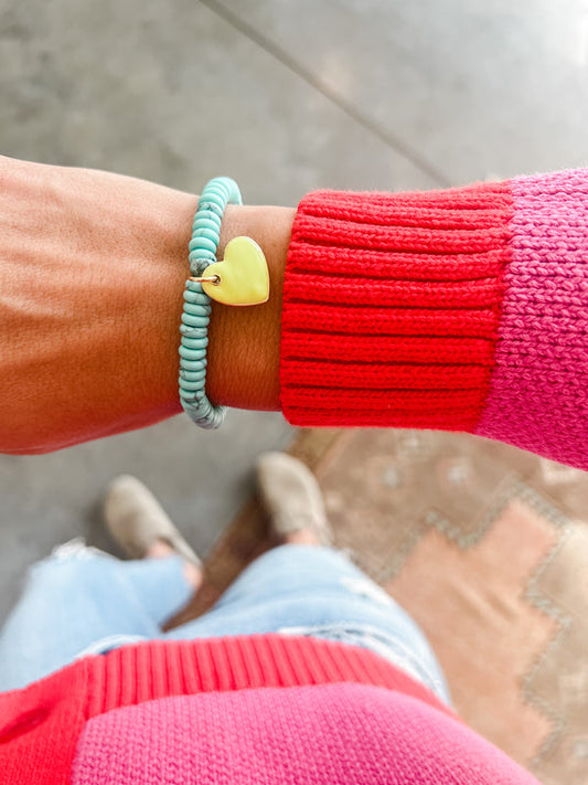 Espacio Pop Up Shop (Turq + Neon Yellow Heart Charm)